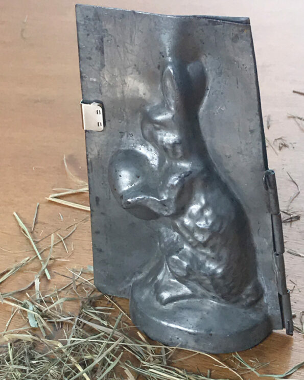 Osterhase Ei Metallblech Backform stehend