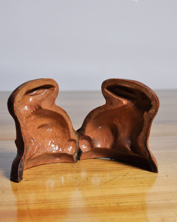 Osterhase klein antik Keramik Backform aufgeklappt
