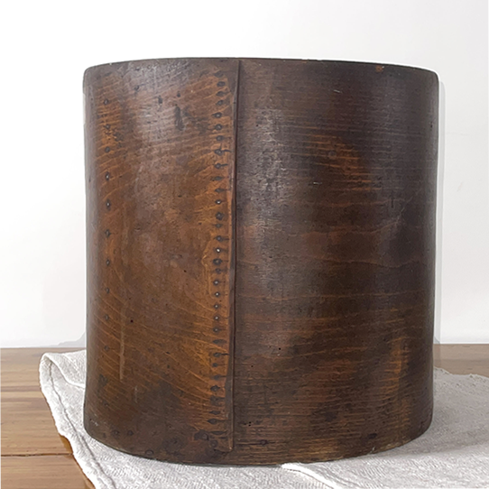 Antiker  runder Holzbehälter Papierkorb aus Bugholz 
