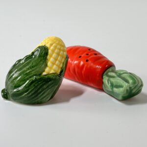 salz und pfefferstreuer mais paprika 03